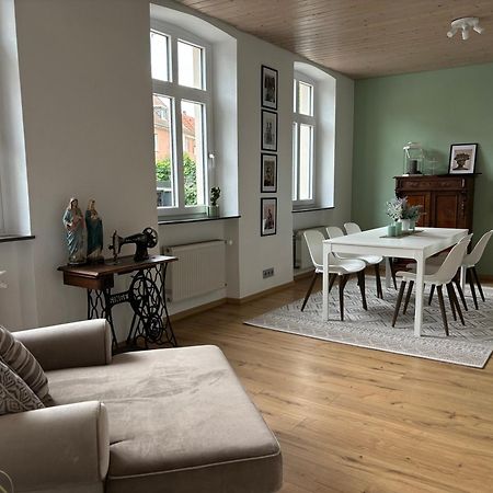 Ferienwohnung Am Ostpark Λαντάου Εξωτερικό φωτογραφία